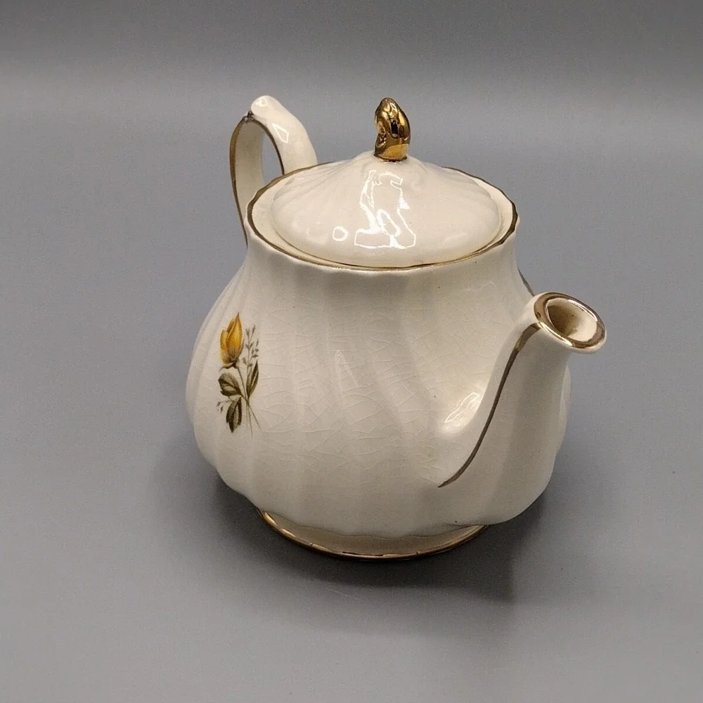 Early Antique Sadler 5